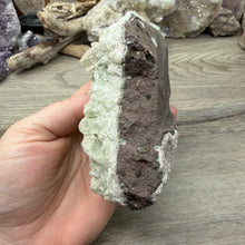 Cargar imagen en el visor de la galería, Apophyllite/Zeolite Cluster #13