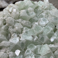 Cargar imagen en el visor de la galería, Apophyllite/Zeolite Cluster #13