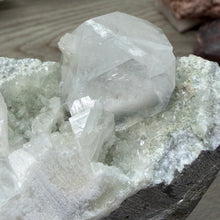 Cargar imagen en el visor de la galería, Apophyllite/Zeolite Cluster #14