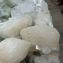 Cargar imagen en el visor de la galería, Apophyllite/Zeolite Cluster #14