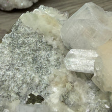Cargar imagen en el visor de la galería, Apophyllite/Zeolite Cluster #14