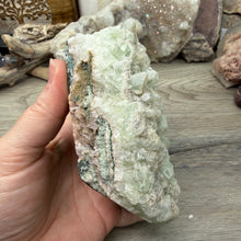 Cargar imagen en el visor de la galería, Apophyllite/Zeolite Cluster #15