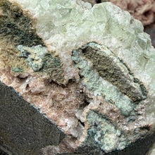 Cargar imagen en el visor de la galería, Apophyllite/Zeolite Cluster #15