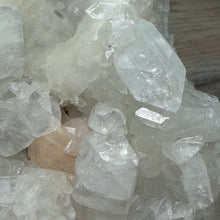 Cargar imagen en el visor de la galería, Apophyllite/Zeolite Cluster #17