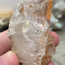 Bild in Galerie-Viewer laden, Red / Tangerine Quartz Cluster #64