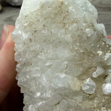 Cargar imagen en el visor de la galería, Apophyllite/Zeolite Cluster #21