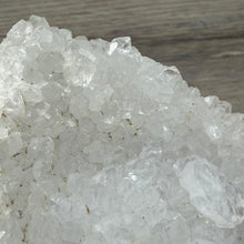 Bild in Galerie-Viewer laden, Apophyllite/Zeolite Cluster #29