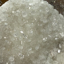 Bild in Galerie-Viewer laden, Apophyllite/Zeolite Cluster #33