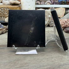 Bild in Galerie-Viewer laden, Shungite 4x4" Semi Polished Tiles