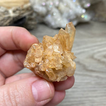 Bild in Galerie-Viewer laden, Red / Tangerine Quartz Cluster #111