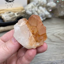 将图像加载到图库查看器中,Red / Tangerine Quartz Cluster #46