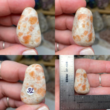 Bild in Galerie-Viewer laden, Sunstone Large Tumbles