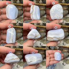 Bild in Galerie-Viewer laden, Blue Lace Agate X-Large Tumbles