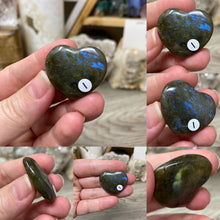 Bild in Galerie-Viewer laden, Labradorite Pocket Hearts