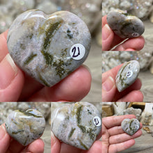 Bild in Galerie-Viewer laden, Ocean Jasper Pocket Hearts