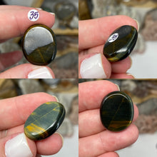 Bild in Galerie-Viewer laden, Blue Tiger Eye 1" Coin Size Pocket Stone