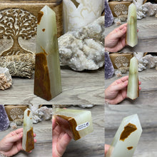 Bild in Galerie-Viewer laden, Green Onyx 5" Obelisk Towers