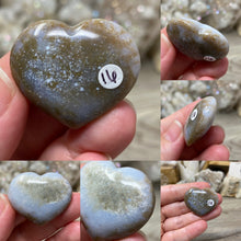 Bild in Galerie-Viewer laden, Ocean Jasper Pocket Hearts