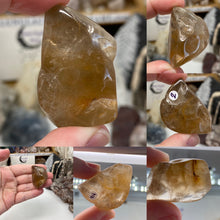 Bild in Galerie-Viewer laden, Amphibole Included Quartz Large/X-Large Rough Tumbles