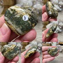 Bild in Galerie-Viewer laden, Ocean Jasper Pocket Hearts