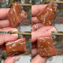 将图像加载到图库查看器中,Ocean Jasper Medium Rough Tumbles