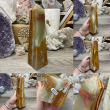 Bild in Galerie-Viewer laden, Green Onyx 8" Obelisk Towers