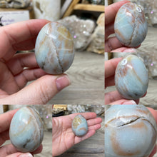 Bild in Galerie-Viewer laden, Black Gold Amazonite 2" Eggs