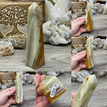 Bild in Galerie-Viewer laden, Green Onyx 5" Obelisk Towers
