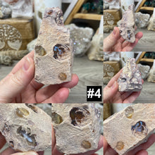 Bild in Galerie-Viewer laden, Rough Mexican Fire Opal in Matrix - Under 110g