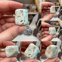 Bild in Galerie-Viewer laden, Blue Aragonite Medium Tumble