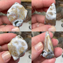 将图像加载到图库查看器中,Ocean Jasper Medium Rough Tumbles