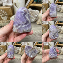 Bild in Galerie-Viewer laden, <transcy>Chevron Amethyst Laced Achat / Dog Tooth Rough Boulder</transcy>