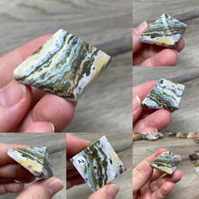 Bild in Galerie-Viewer laden, Ocean Jasper 1"-1.5" Small Pyramids
