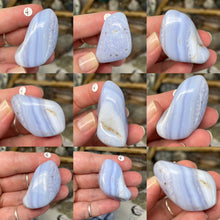 Bild in Galerie-Viewer laden, Blue Lace Agate X-Large Tumbles