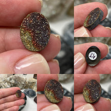 Load image into Gallery viewer, Pyrite 16x12mm Oval Cabochons