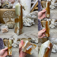 Load image into Gallery viewer, Green Onyx 6" Obelisk Towers