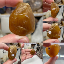 Bild in Galerie-Viewer laden, Amphibole Included Quartz Large Rough Tumbles