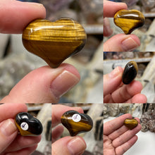 Chargez l'image dans la visionneuse de la galerie, Tiger Eye Cartoon 1" Hearts