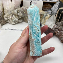 Bild in Galerie-Viewer laden, Blue Aragonite Tower #01