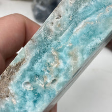Bild in Galerie-Viewer laden, Blue Aragonite Tower #01