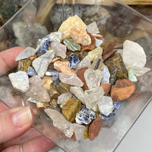 Chargez l'image dans la visionneuse de la galerie, Mixed Small Rough Stones
