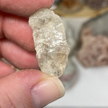 Chargez l'image dans la visionneuse de la galerie, Mixed Small Rough Stones
