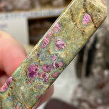将图像加载到图库查看器中,<transcy>红宝石 Fuchsite 塔 #02</transcy>