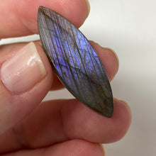 Load image into Gallery viewer, Purple Labradorite Cabochon #16 * High Quality