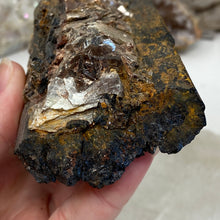 Bild in Galerie-Viewer laden, Black Tourmaline with Muscovite Rough #29