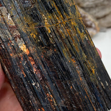 Bild in Galerie-Viewer laden, Black Tourmaline with Muscovite Rough #29