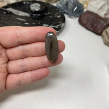 Load image into Gallery viewer, Purple Labradorite Cabochon #31 * High Quality