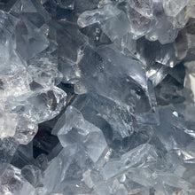 Bild in Galerie-Viewer laden, Celestite Rough Cluster #62