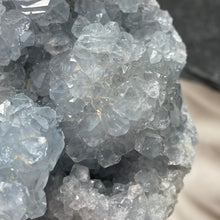 Bild in Galerie-Viewer laden, Celestite Rough Cluster #64