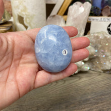 Load image into Gallery viewer, Blue Calcite Palm Stone #18